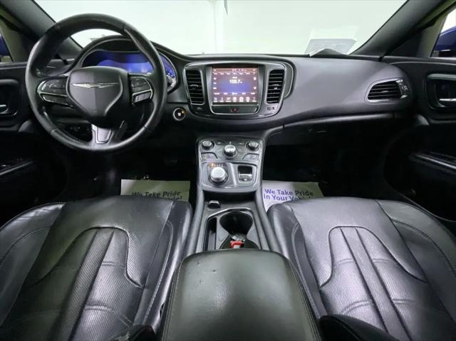 2016 Chrysler 200 S