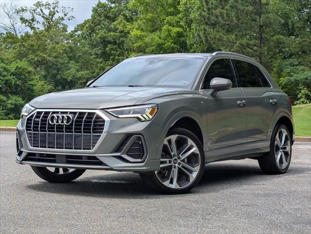 2020 Audi Q3 Premium Plus 45 TFSI S line quattro Tiptronic