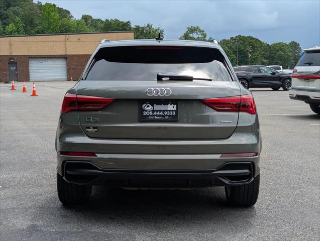 2020 Audi Q3 Premium Plus 45 TFSI S line quattro Tiptronic