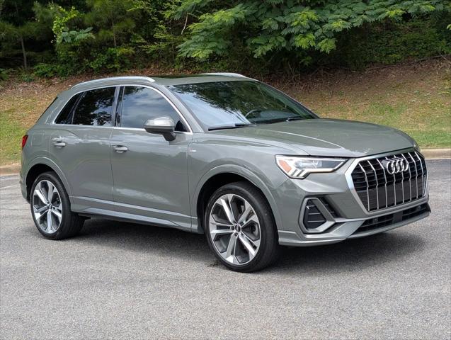2020 Audi Q3 Premium Plus 45 TFSI S line quattro Tiptronic