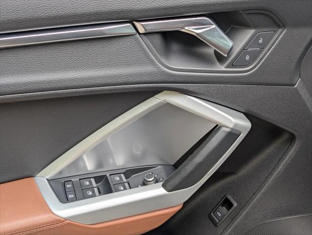 2020 Audi Q3 Premium Plus 45 TFSI S line quattro Tiptronic