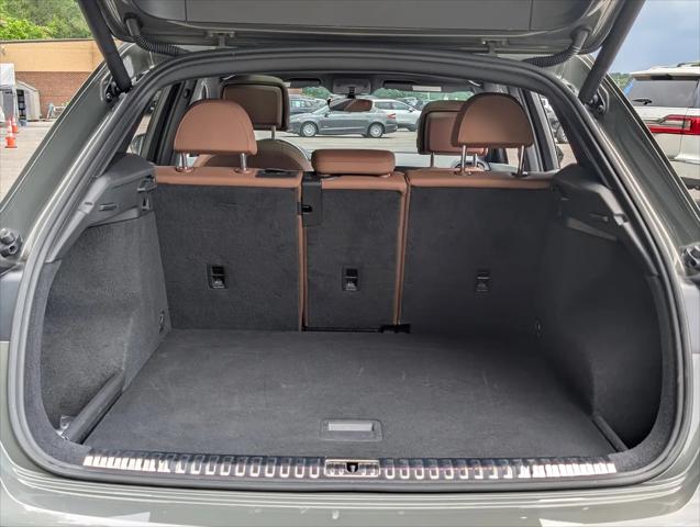 2020 Audi Q3 Premium Plus 45 TFSI S line quattro Tiptronic