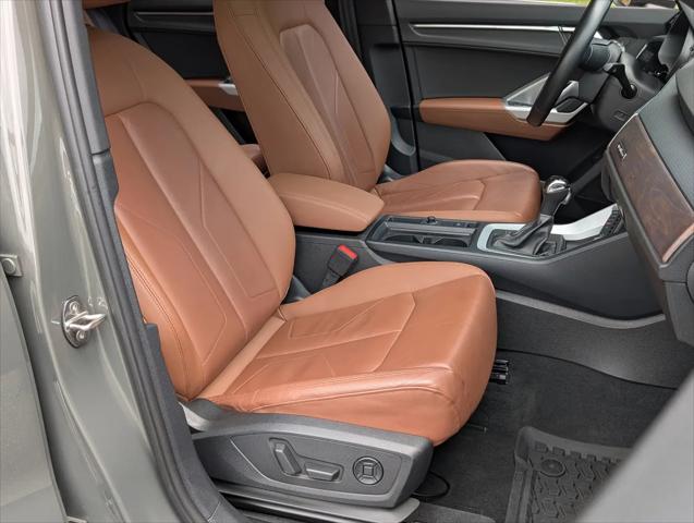 2020 Audi Q3 Premium Plus 45 TFSI S line quattro Tiptronic