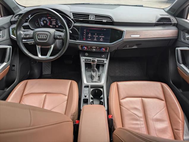 2020 Audi Q3 Premium Plus 45 TFSI S line quattro Tiptronic