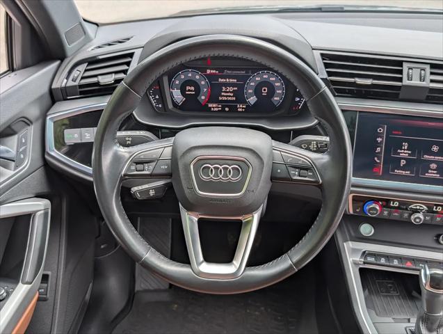 2020 Audi Q3 Premium Plus 45 TFSI S line quattro Tiptronic
