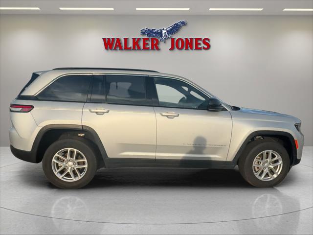 2024 Jeep Grand Cherokee Laredo X 4x4
