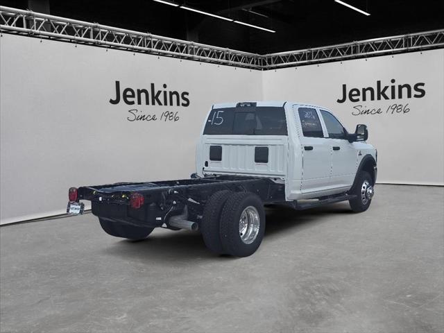 2026 RAM Ram 3500 Chassis Cab RAM 3500 TRADESMAN CREW CAB CHASSIS 4X4 60 CA