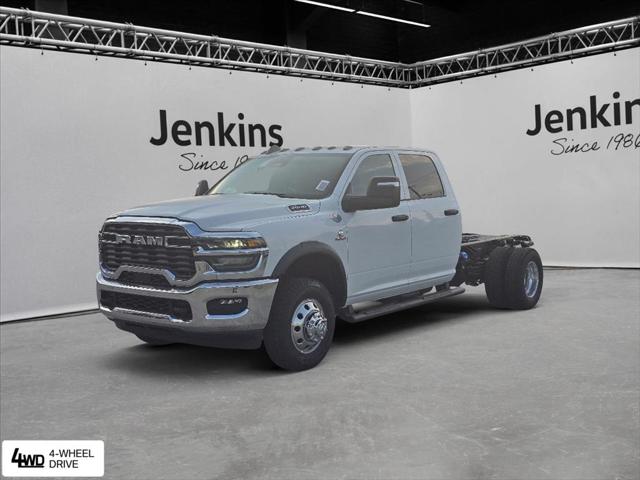 2026 RAM Ram 3500 Chassis Cab RAM 3500 TRADESMAN CREW CAB CHASSIS 4X4 60 CA