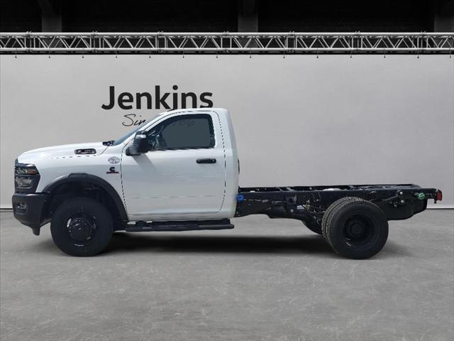 2026 RAM Ram 3500 Chassis Cab RAM 3500 TRADESMAN CHASSIS REGULAR CAB 4X4 60 CA