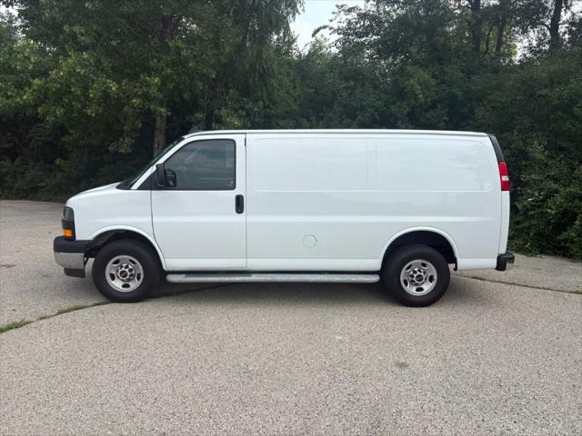 2023 GMC Savana Cargo RWD 2500 Regular Wheelbase Work Van