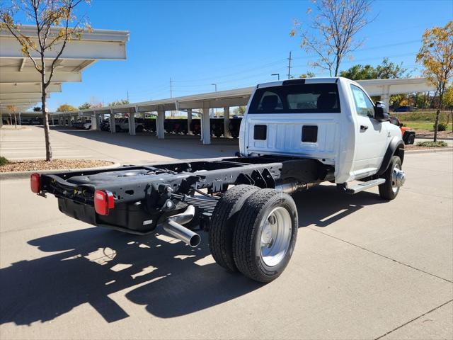 2024 RAM Ram 5500 Chassis Cab RAM 5500 TRADESMAN CHASSIS REGULAR CAB 4X4 84 CA 2024 RAM Ram 5500 Chassis Cab RAM 5500 TRADESMAN CHASSIS REGULAR CAB 4X4 84 CA