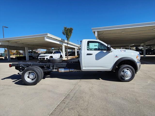 2024 RAM Ram 5500 Chassis Cab RAM 5500 TRADESMAN CHASSIS REGULAR CAB 4X4 84 CA 2024 RAM Ram 5500 Chassis Cab RAM 5500 TRADESMAN CHASSIS REGULAR CAB 4X4 84 CA