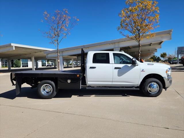 2024 RAM Ram 3500 Chassis Cab RAM 3500 TRADESMAN CREW CAB CHASSIS 4X4 60 CA