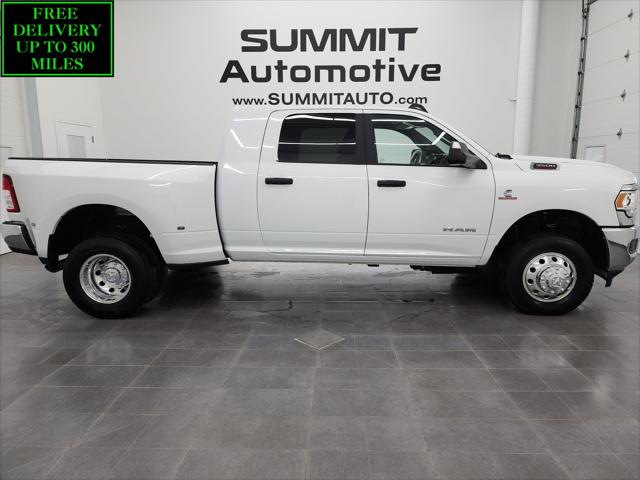 2022 RAM 3500 Big Horn Mega Cab 4x4 64 Box