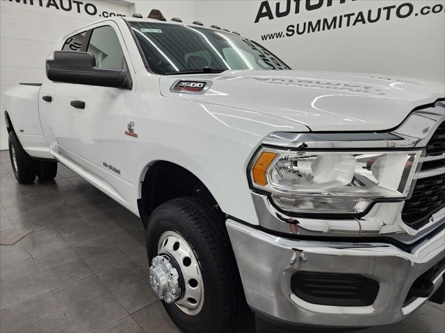 2022 RAM 3500 Big Horn Mega Cab 4x4 64 Box