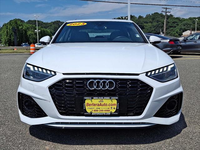 2023 Audi A4 Premium Plus 45 TFSI S line quattro S tronic