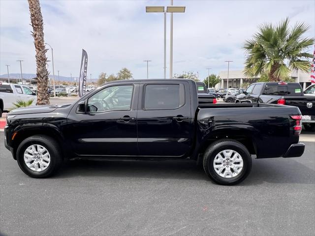 2022 Nissan Frontier Crew Cab SV 4x2