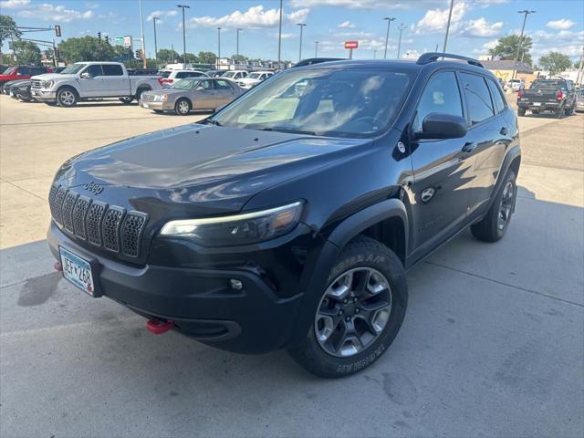 2019 Jeep Cherokee Trailhawk 4x4 2019 Jeep Cherokee Trailhawk 4x4