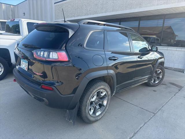 2019 Jeep Cherokee Trailhawk 4x4 2019 Jeep Cherokee Trailhawk 4x4