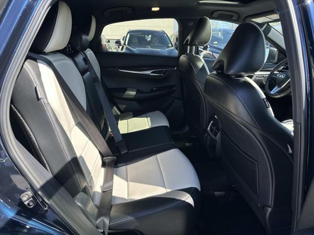 2025 INFINITI QX55 LUXE AWD