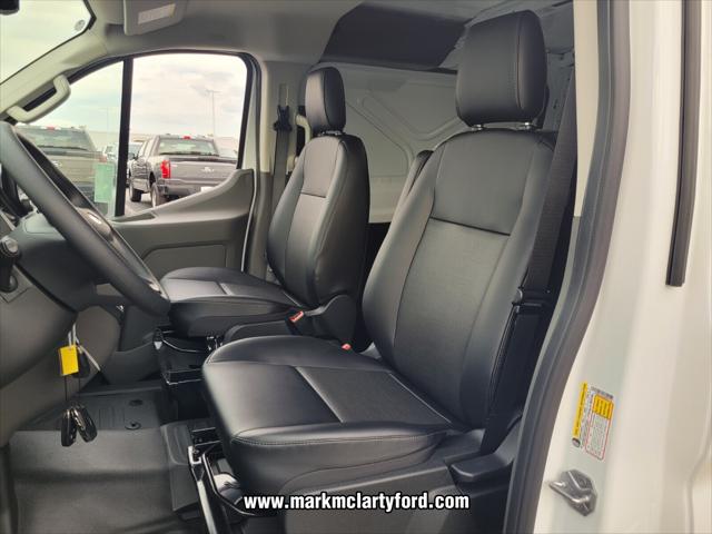 2025 Ford Transit Cargo Van Base
