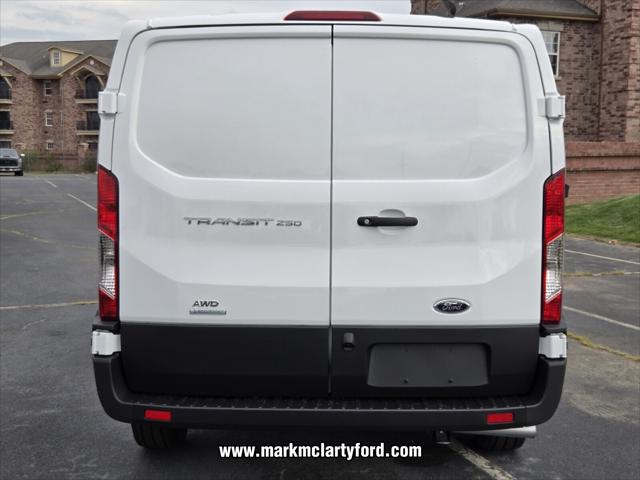 2025 Ford Transit Cargo Van Base
