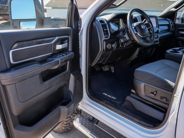 2024 Ram 3500 Big Horn Crew Cab 4x4 8' Box