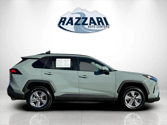 2022 Toyota RAV4 XLE