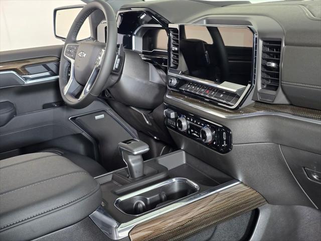 2025 Chevrolet Silverado 1500 4WD Crew Cab Short Bed RST