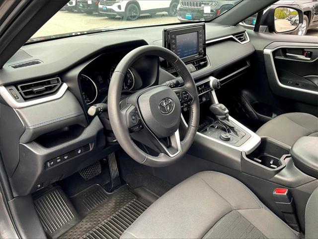 2022 Toyota RAV4 Hybrid SE