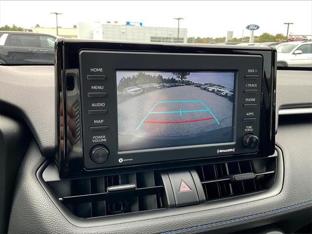 2022 Toyota RAV4 Hybrid SE