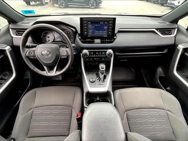 2022 Toyota RAV4 Hybrid SE