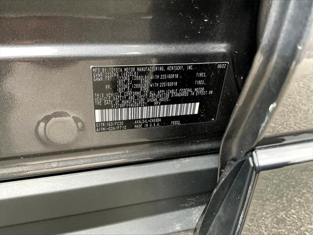 2022 Toyota RAV4 Hybrid SE