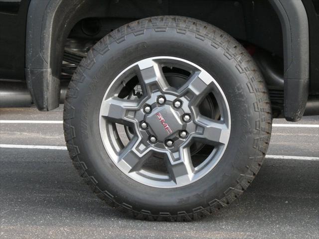 2025 GMC Sierra 2500HD 4WD Crew Cab Standard Bed SLT
