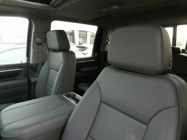 2025 GMC Sierra 2500HD 4WD Crew Cab Standard Bed SLT