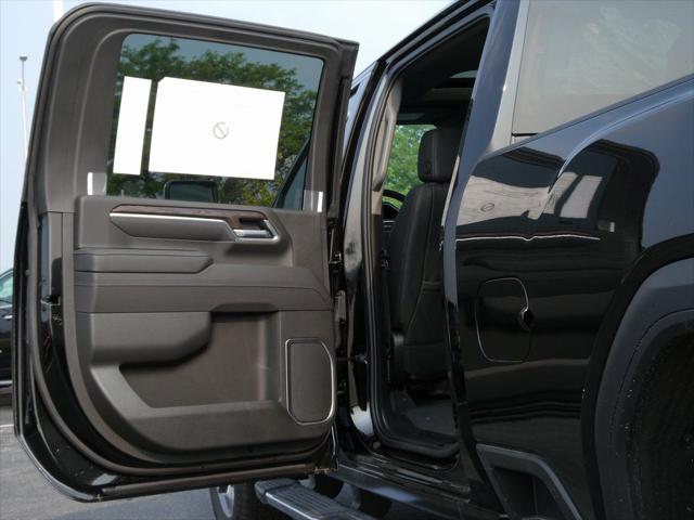2025 GMC Sierra 2500HD 4WD Crew Cab Standard Bed SLT