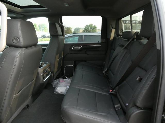 2025 GMC Sierra 2500HD 4WD Crew Cab Standard Bed SLT