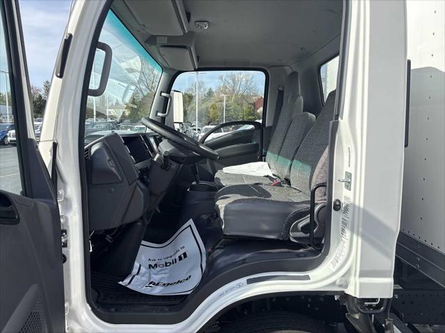 2025 Chevrolet 5500 2WD Reg Cab 176