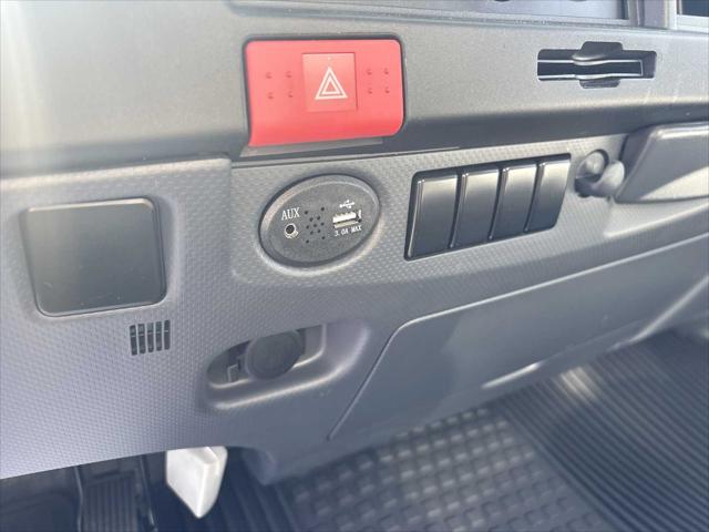 2025 Chevrolet 5500 2WD Reg Cab 176
