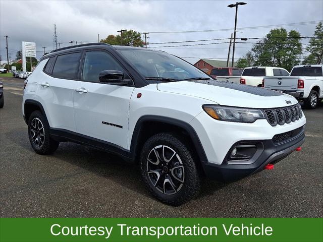 2026 Jeep Compass COMPASS TRAILHAWK 4X4