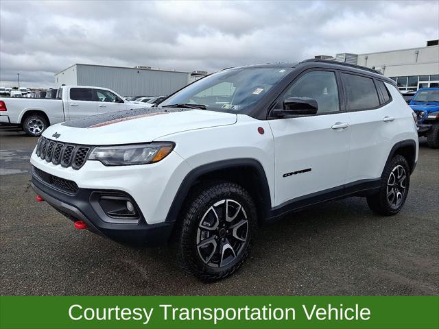2026 Jeep Compass COMPASS TRAILHAWK 4X4
