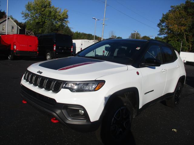 2026 Jeep Compass COMPASS TRAILHAWK 4X4 2026 Jeep Compass COMPASS TRAILHAWK 4X4
