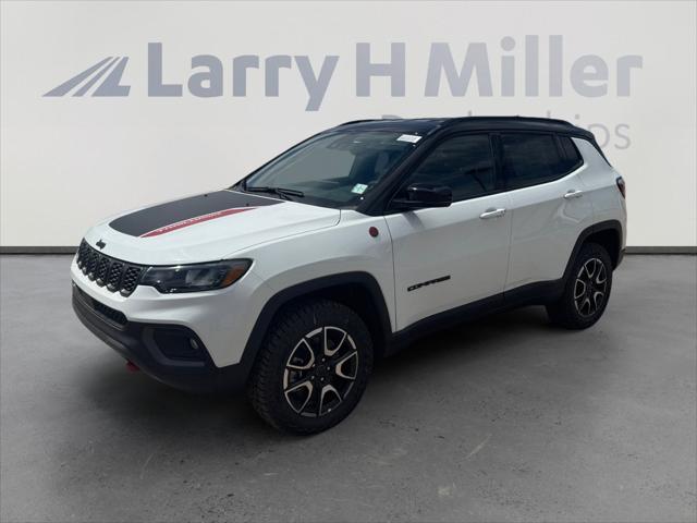 2026 Jeep Compass COMPASS TRAILHAWK 4X4