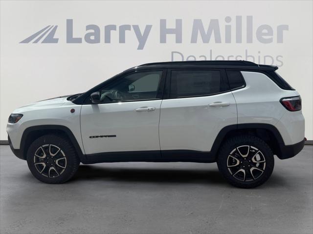 2026 Jeep Compass COMPASS TRAILHAWK 4X4