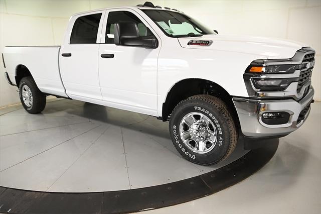 2026 RAM Ram 2500 RAM 2500 TRADESMAN CREW CAB 4X4 8 BOX