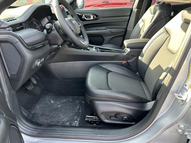 2026 Jeep Compass COMPASS LATITUDE ALTITUDE 4X4 2026 Jeep Compass COMPASS LATITUDE ALTITUDE 4X4