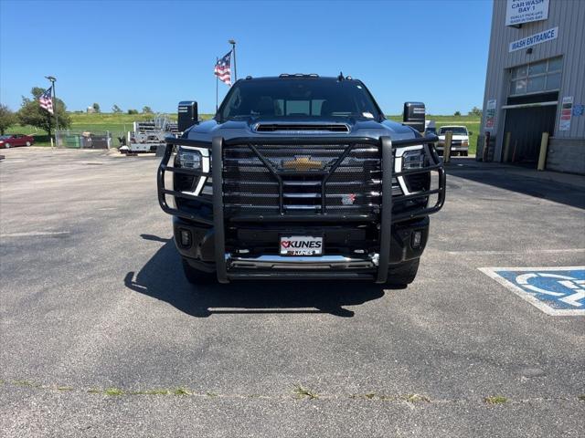 2024 Chevrolet Silverado 2500HD 4WD Crew Cab Standard Bed High Country