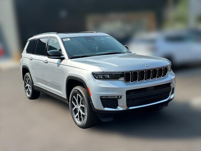 2025 Jeep Grand Cherokee GRAND CHEROKEE L LIMITED 4X4