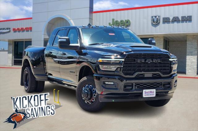 2025 RAM Ram 3500 RAM 3500 LARAMIE MEGA CAB 4X4 64 BOX