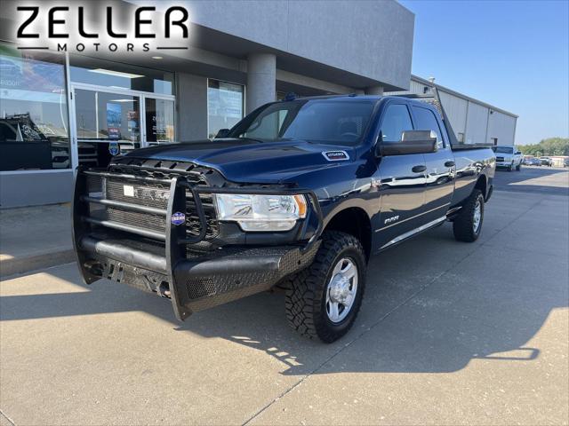 2022 RAM 2500 Tradesman Crew Cab 4x4 8 Box 2022 RAM 2500 Tradesman Crew Cab 4x4 8 Box